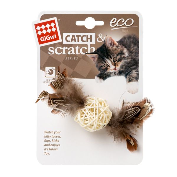 Игрушка для котов плетеный мячик с колокольчиком и перьями GiGwi Catch&scratch 13 см 26871 фото, изображение